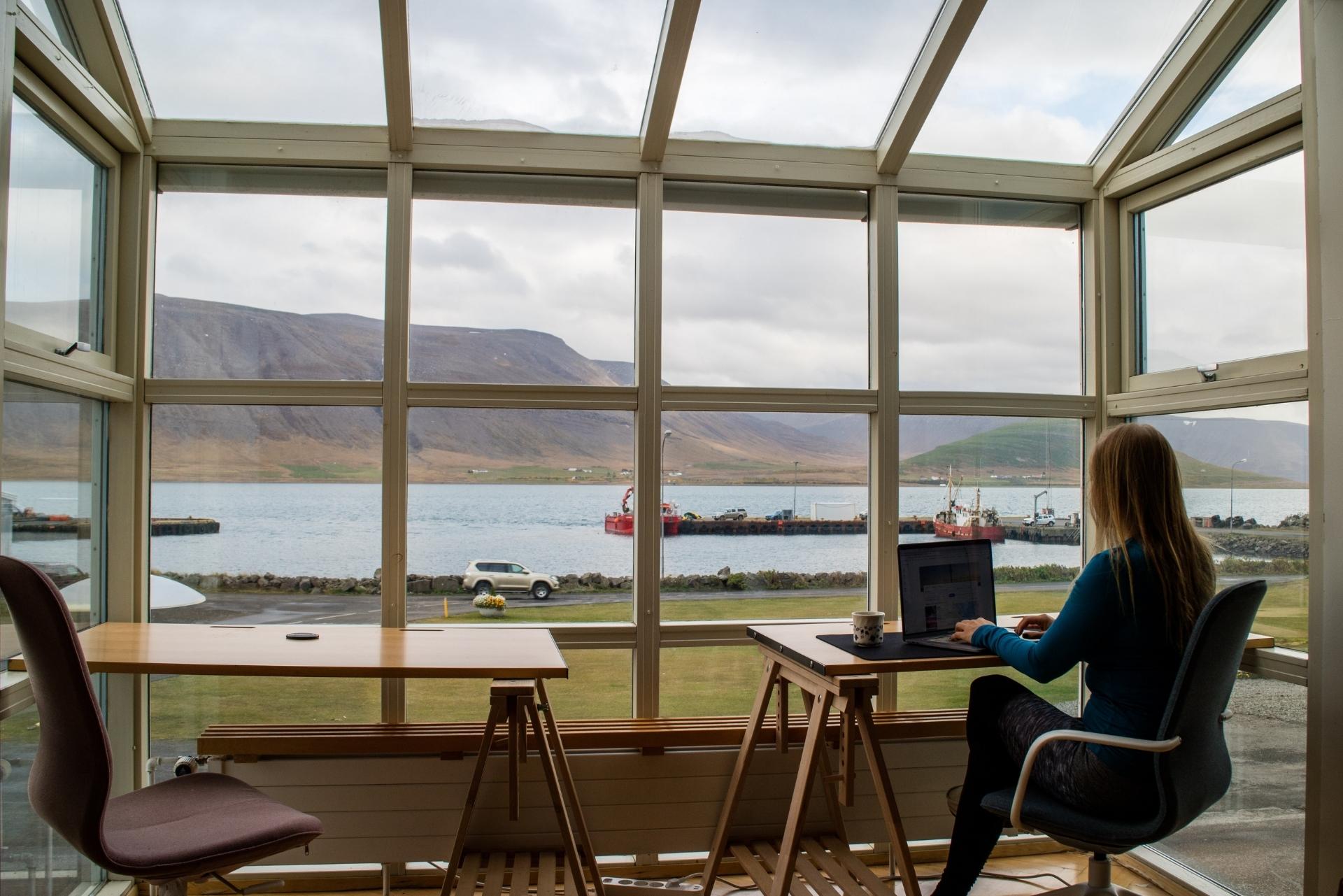 Tips for successfully managing remote working